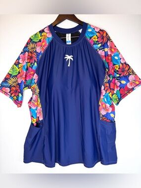 Halcurt NWT Short Sleeve Rash Guard Swim sz 3X blue hibiscus floral beach pocket